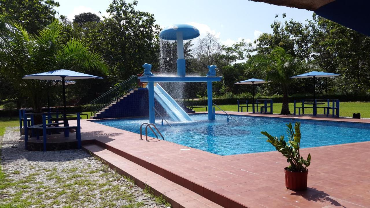 Hacienda Alajuela Hotel โกลอน ภายนอก รูปภาพ